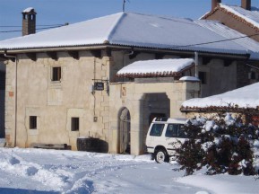 CASA TARABÁS (Castrejón de la Peña - Palencia)  - Foto 1