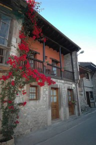 APARTAMENTOS RURALES EL CARRIL (Llanes - Asturias) - Foto 1