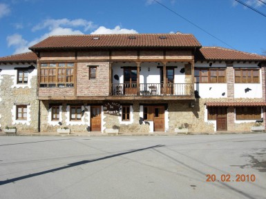 CASA LA CUADRA (Nava - Asturias) - Foto 1