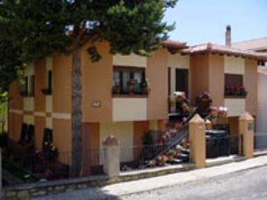 CASA RURAL MARÍA DOLORES (Brochales - Teruel) - Foto 1